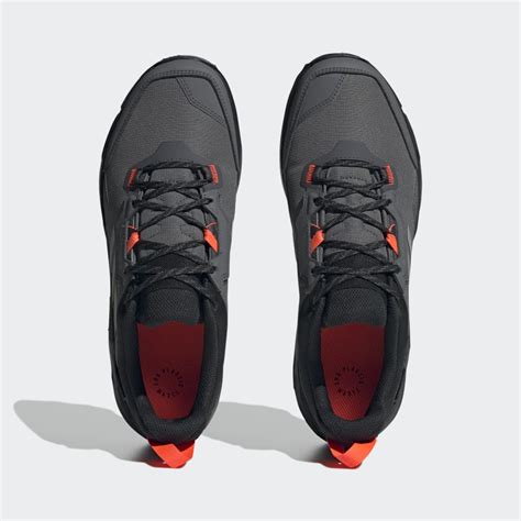adidas goretex